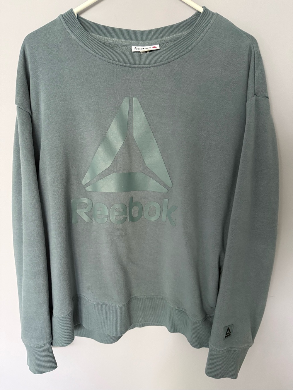 Green Reebok Crewneck Sweatshirt with pockets